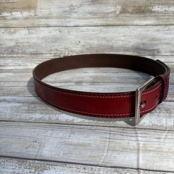 Fossil Leather Belt Sz Med Red 31” Metal Buckle Western Boho Earthy Classic - Picture 2 of 12